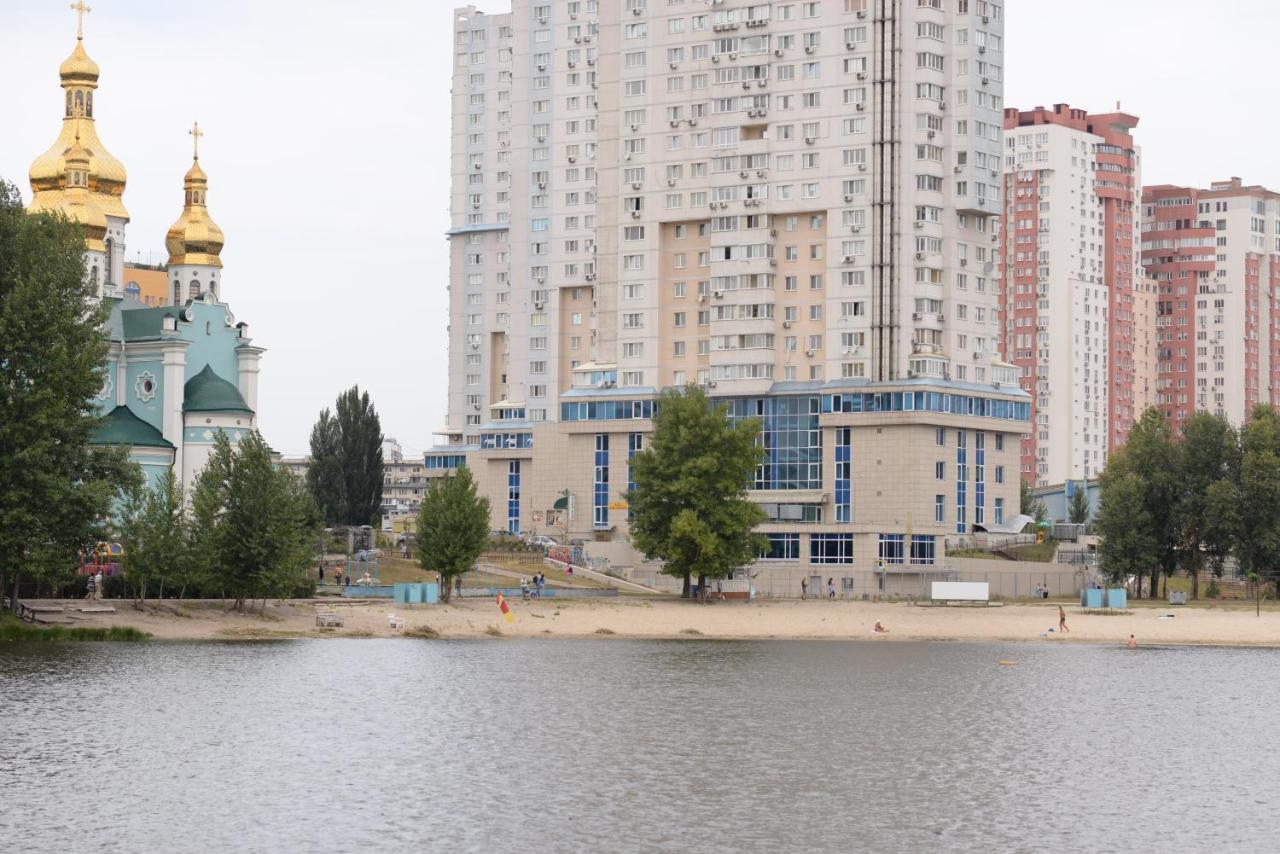 Apart Hotel Lake Apartments Киев Экстерьер фото