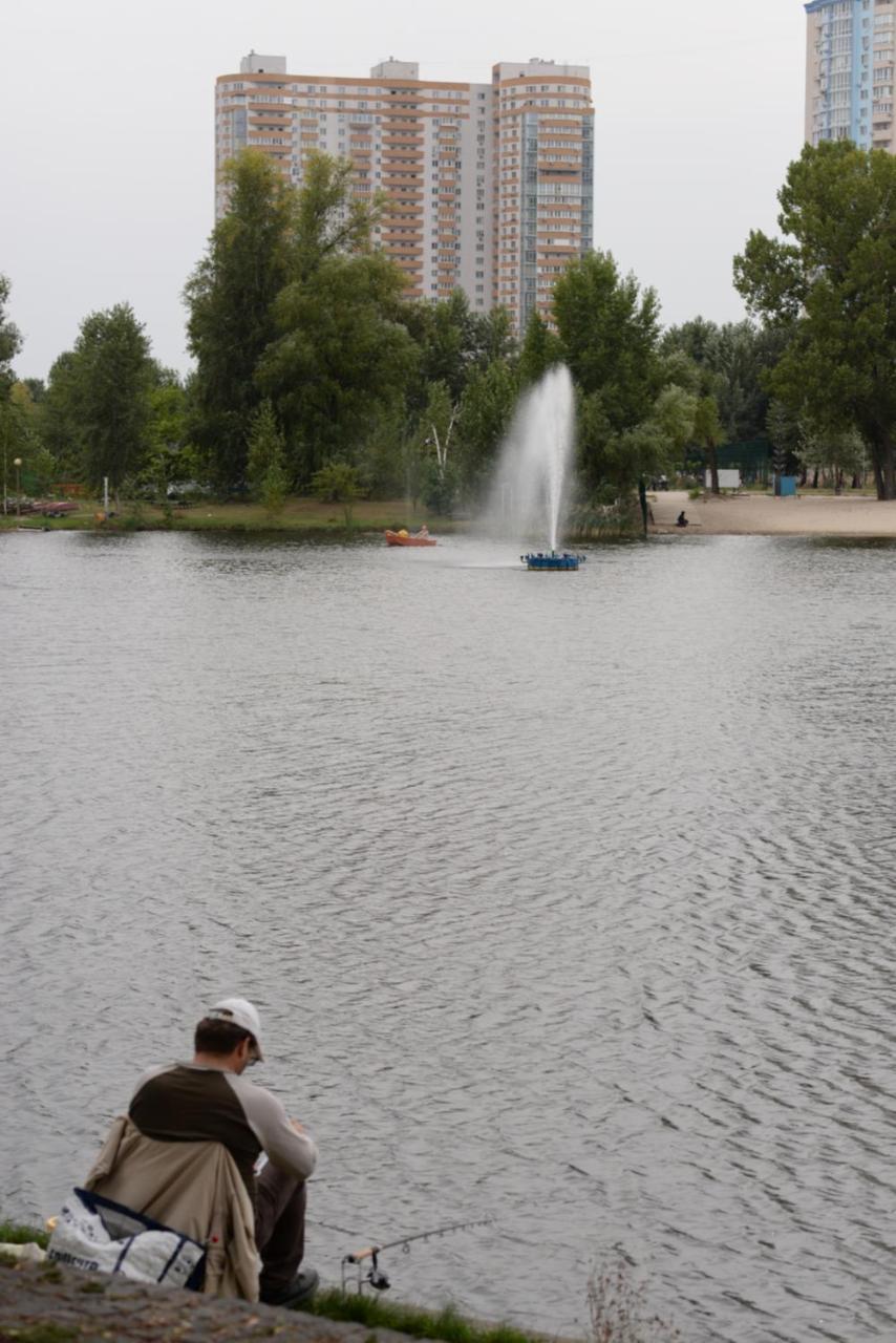 Apart Hotel Lake Apartments Киев Экстерьер фото