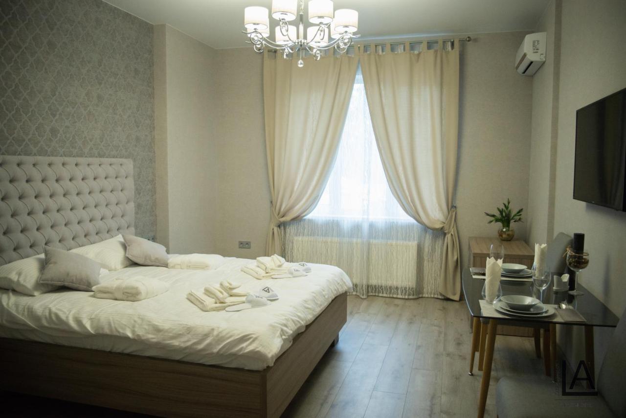 Apart Hotel Lake Apartments Киев Экстерьер фото