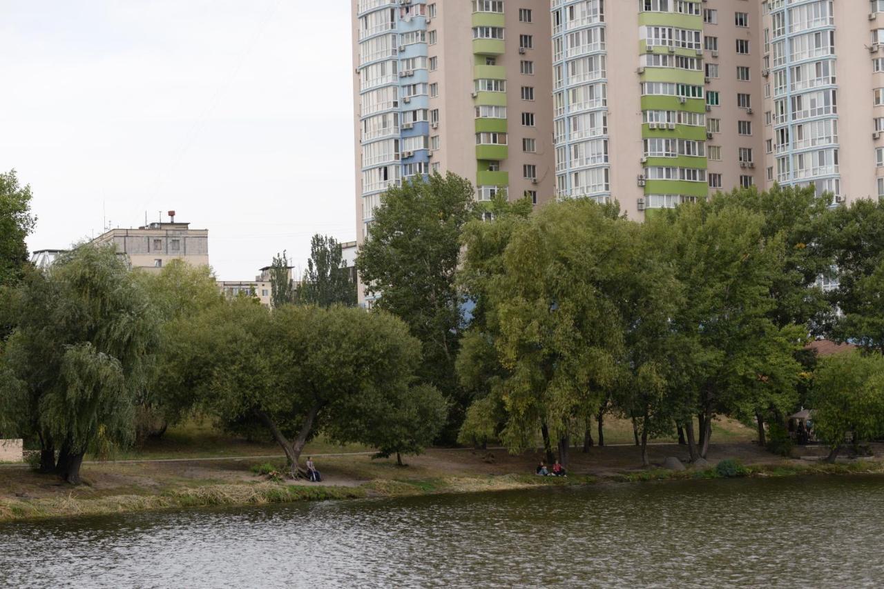 Apart Hotel Lake Apartments Киев Экстерьер фото