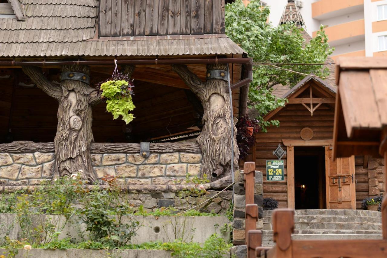 Apart Hotel Lake Apartments Киев Экстерьер фото