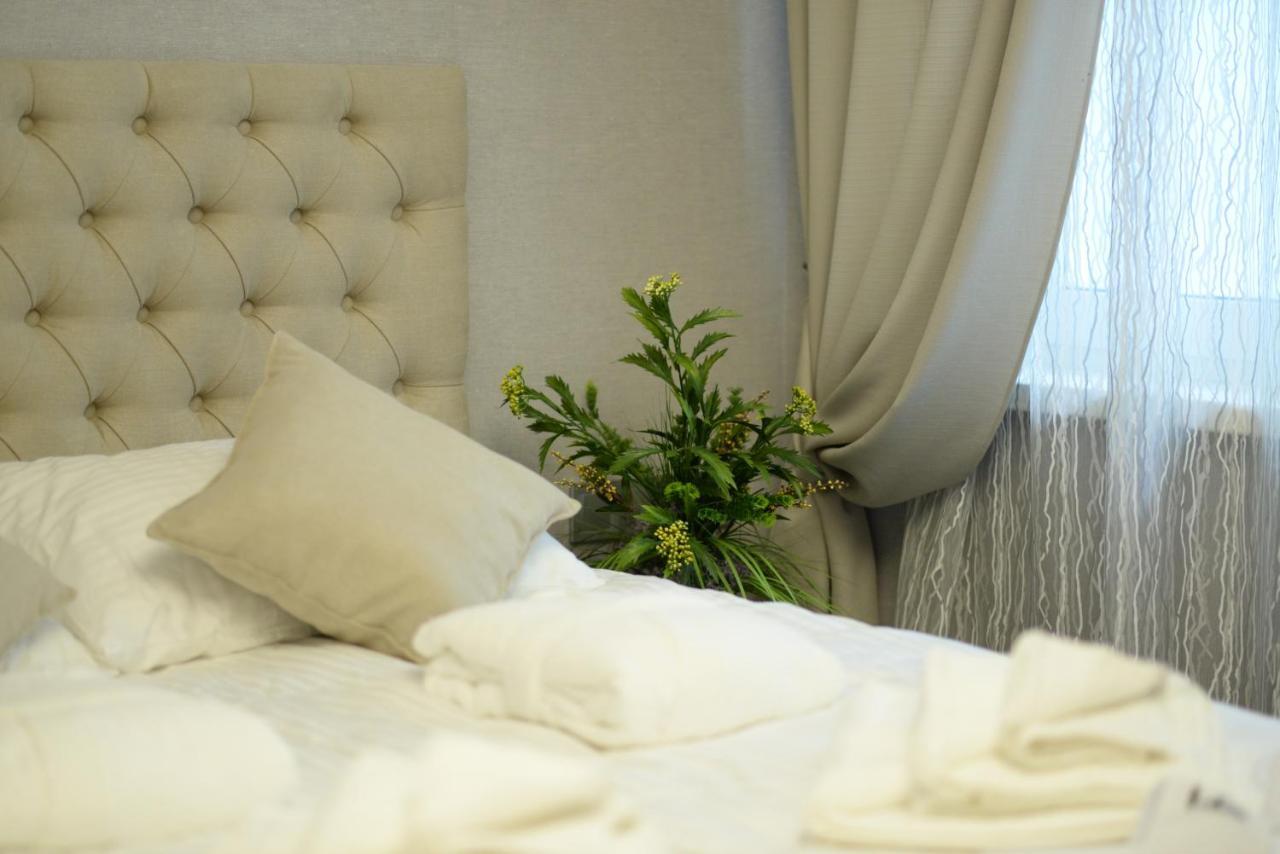 Apart Hotel Lake Apartments Киев Экстерьер фото