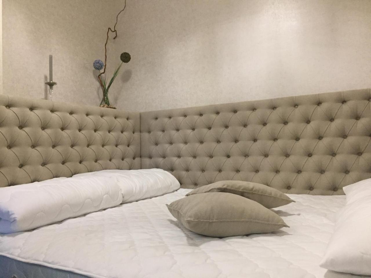Apart Hotel Lake Apartments Киев Экстерьер фото