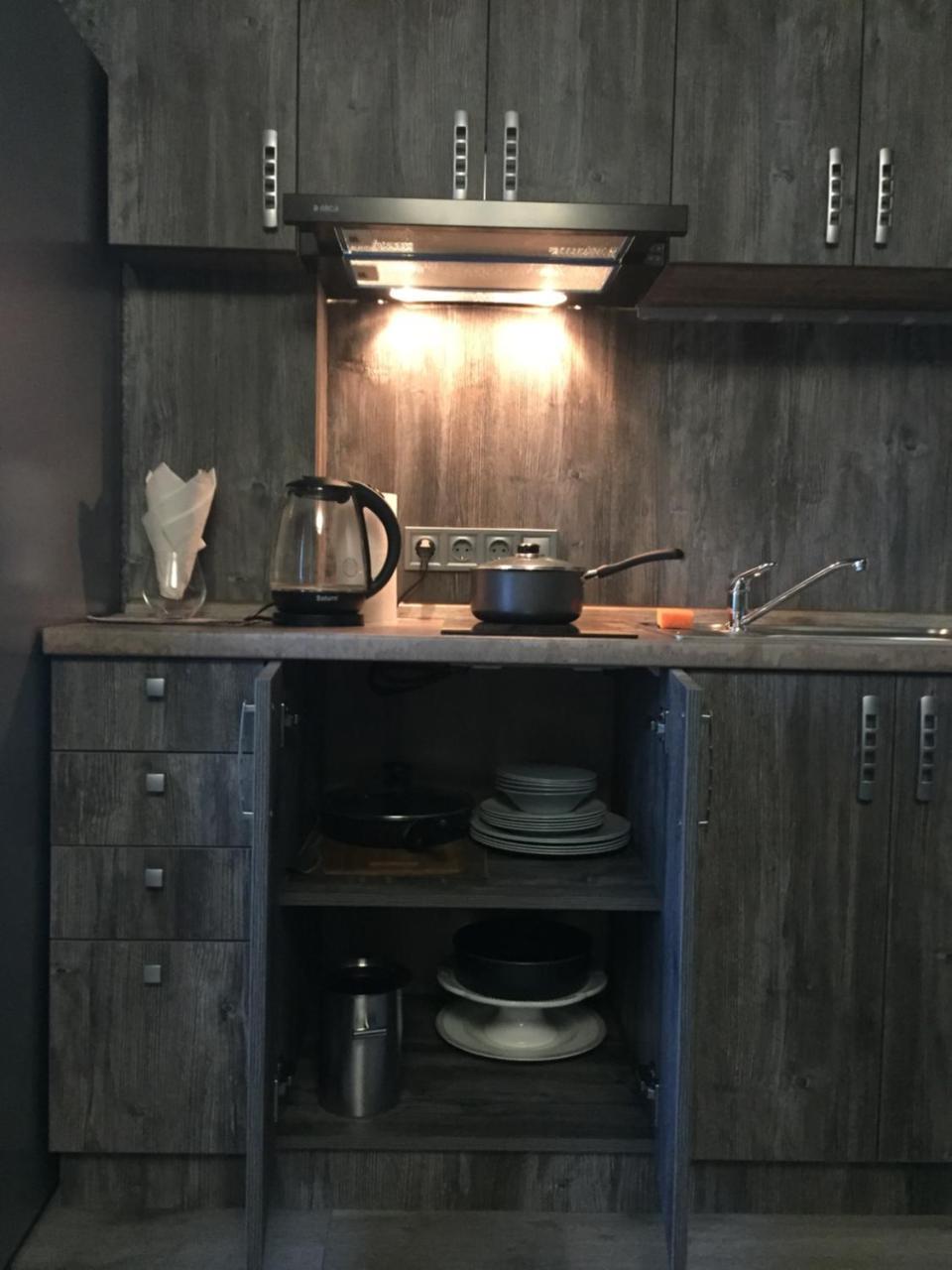 Apart Hotel Lake Apartments Киев Экстерьер фото