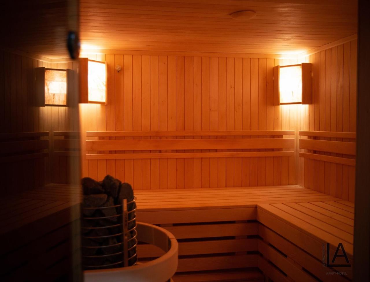 Apart Hotel Lake Apartments Киев Экстерьер фото